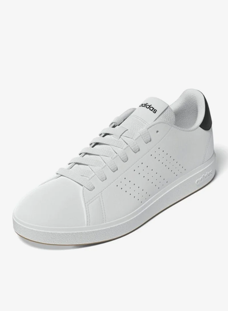 اديداس أحذية رياضية رجالية بيضاء   .